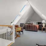 Casa vacanze Large With Modern Facilities For 10 People