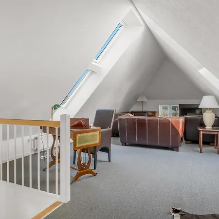 Tatil Evi Large With Modern Facilities For 10 People