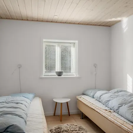 Large With Modern Facilities For 10 People Holiday home Bedsted Thy